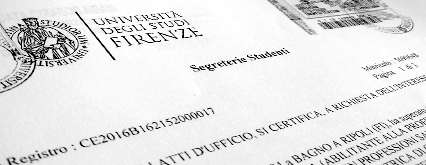 Certificado de notas de un estudiante italiano, expedido por la Universidad de Florencia (Italia), previa Traducción Jurada de Italiano a Español.